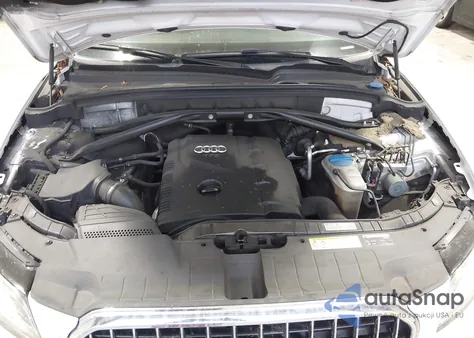 2016 Audi Q5 2.0T Premium z USA, uszkodzony, nr VIN WA1C2AFP9GA048077